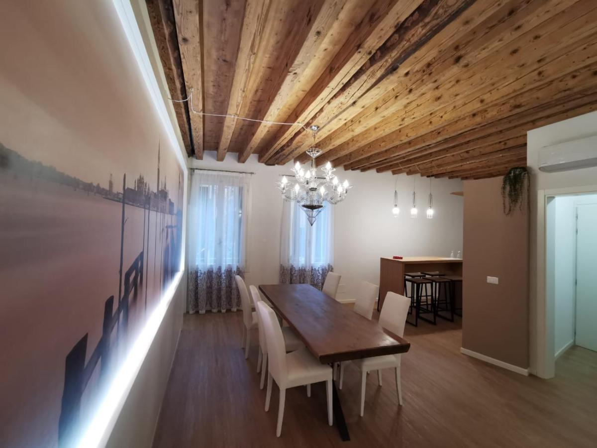 Deluxe 3 Bedroom Flat In Rialto البندقية المظهر الخارجي الصورة